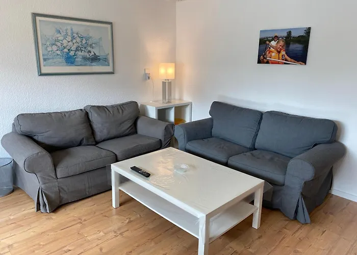 Ferienwohnungen Falkenhagen